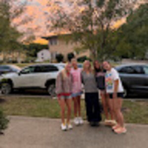 Meet your Posher, Ally